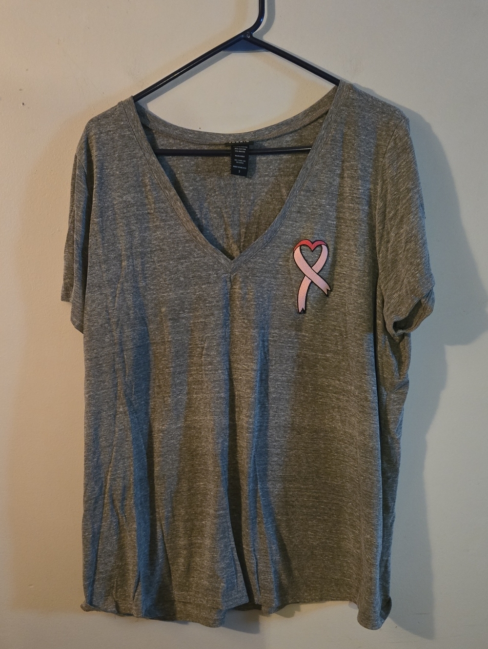 torrid Gray V-Neck Tee with Pink Ribbon Patch
